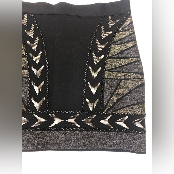 MARCIANO BEADED BODYCON MINI SKIRT IN SIZE EXTRA SMALL - Picture 3 of 5